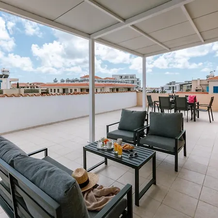 Seaview 3bedroom Penthouse * Pafos