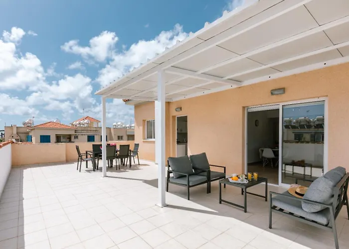 Seaview 3bedroom Penthouse